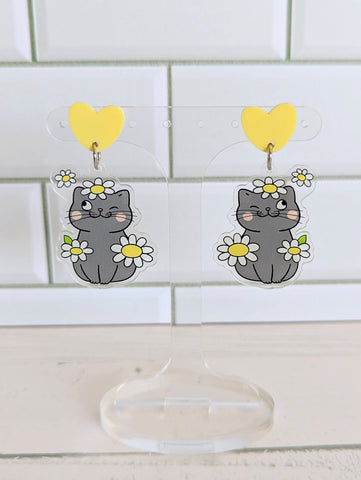 Daisy Cat Dangles