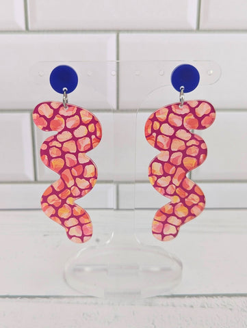 Squiggly Dangle